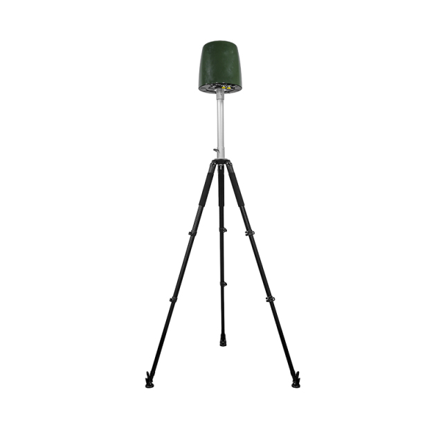 Fpv Drone Detector Quickly Response Detection Range 1-3km Long Distance 300-6200MHz Fixed Drone Detector