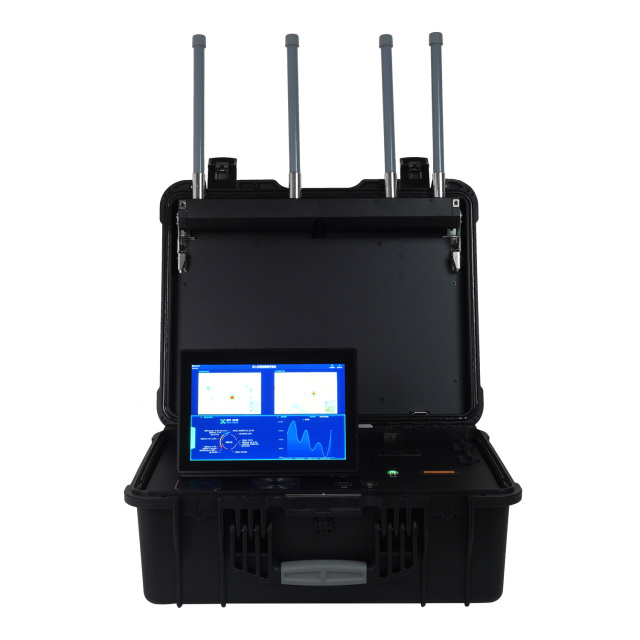 Portable 1-10KM omnidirectional Drone FPV Detection Alarm Security suitcase Uav Detector Suitcase Drone UAV detector System 360° Omnidirectional detection