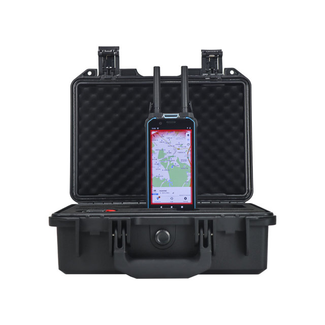 Handheld All Frequency 100MHz～6GHz 1-3KM FPV DJI Drone Detection and Positioning