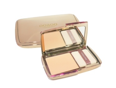 Golden Luxe Compact Powder