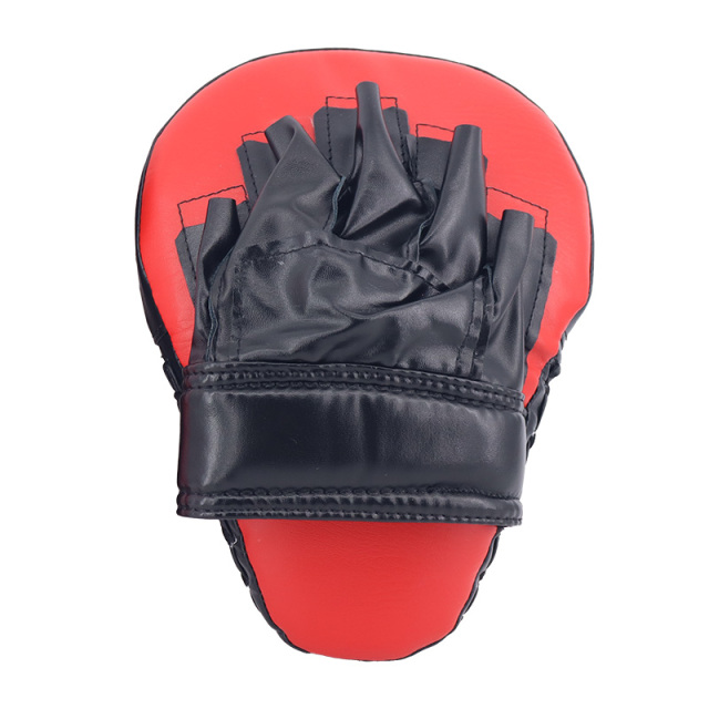 Essential Focus Mitts with Ergonomic Design