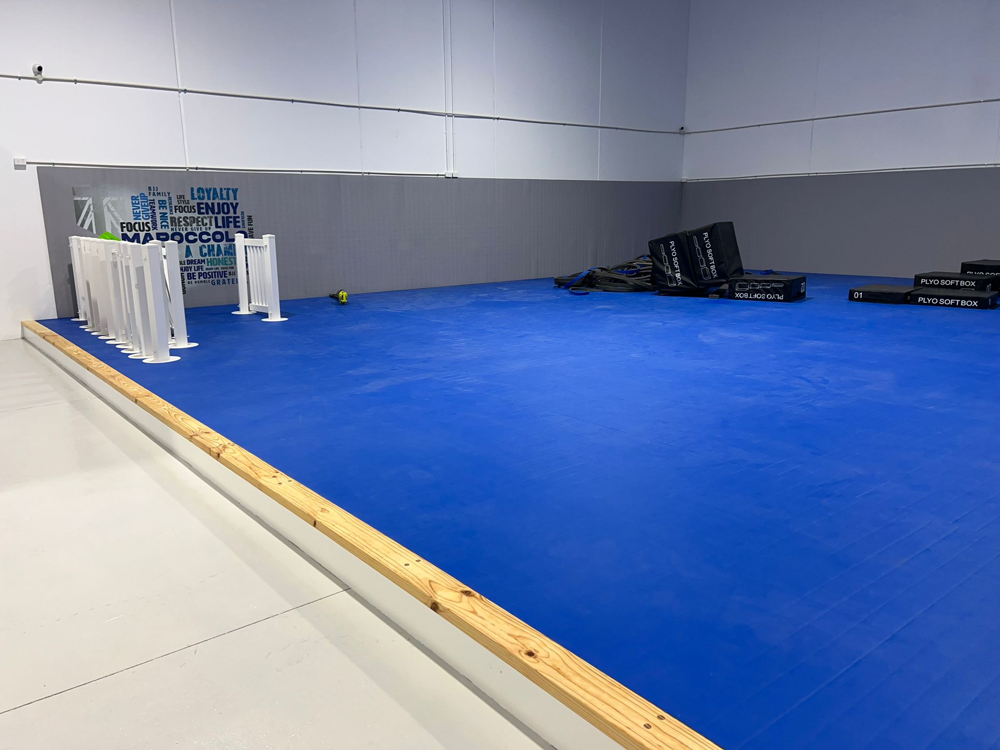 Roll Out Mat Setup Case