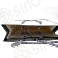 4 bottlbes matte paper bag with handle