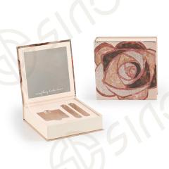 Personalized beauty box with blister insert