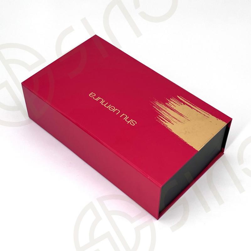 Personalized collapsible box for shu uemura