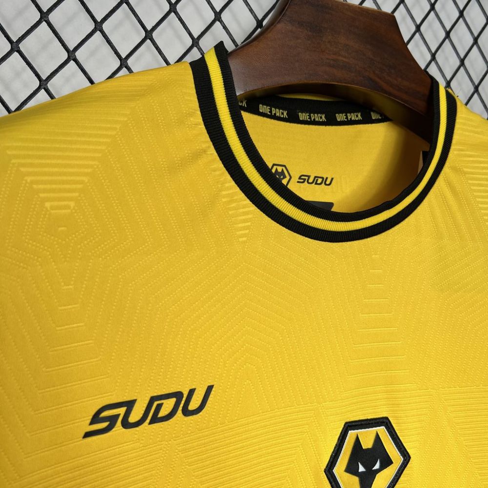 Fan Version 2024/25 Wolves Home Jersey