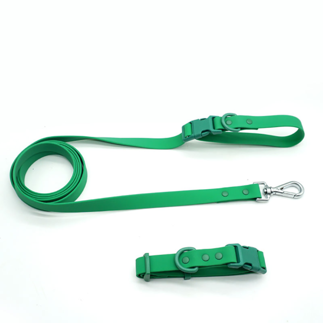 Custom Color Reflective Dog Collar PVC Rubber Waterproof Pet Leash and Collar Kit Adjustable for Dogs or cats