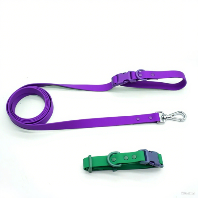 Custom Color Reflective Dog Collar PVC Rubber Waterproof Pet Leash and Collar Kit Adjustable for Dogs or cats