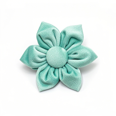 Factory Direct Summer Winter Pet Headwear Solid Pattern Puppy and Cat Dog Tie Stock Animal Design Pet Apparel Accessories Lovely Velvet Flower Style Detachable Pet Bow Tie