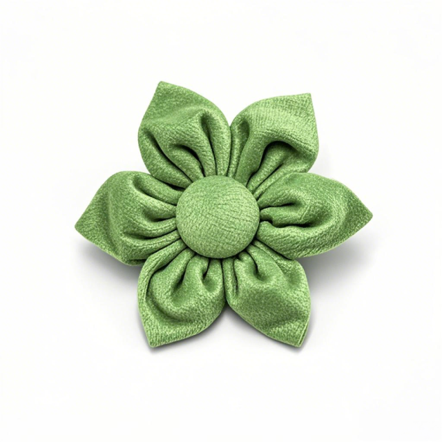 Factory Direct Summer Winter Pet Headwear Solid Pattern Puppy and Cat Dog Tie Stock Animal Design Pet Apparel Accessories Lovely Velvet Flower Style Detachable Pet Bow Tie