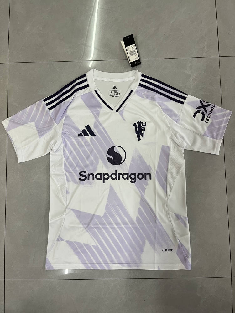 25/26 Manchester United away