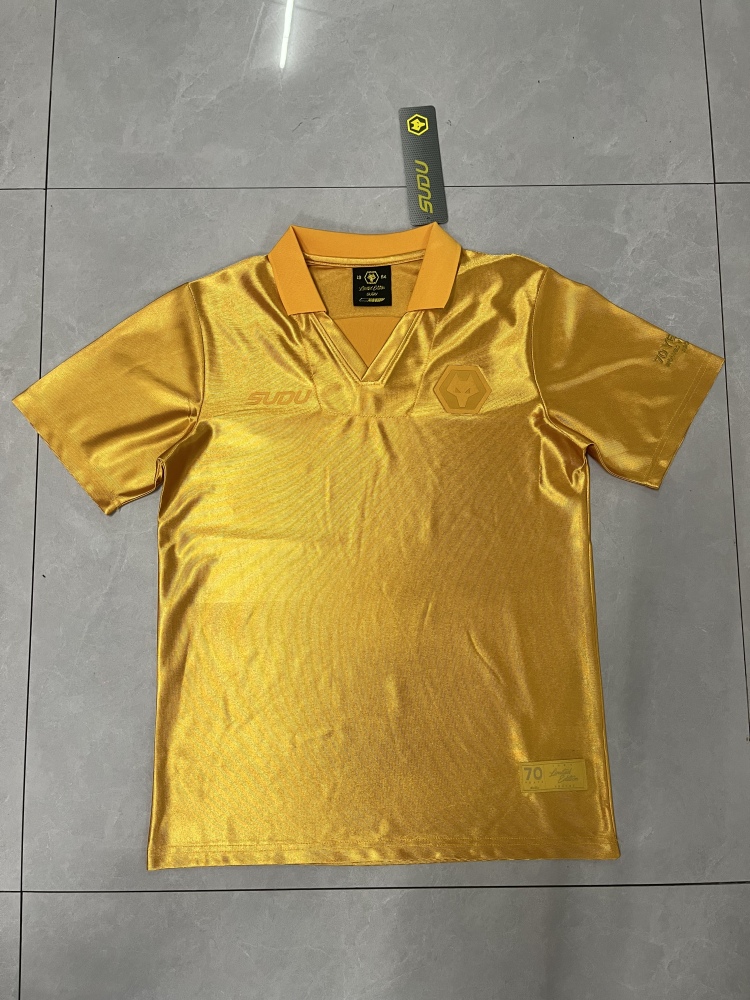 25 Wolf Team 70th Anniversary Limited Edition