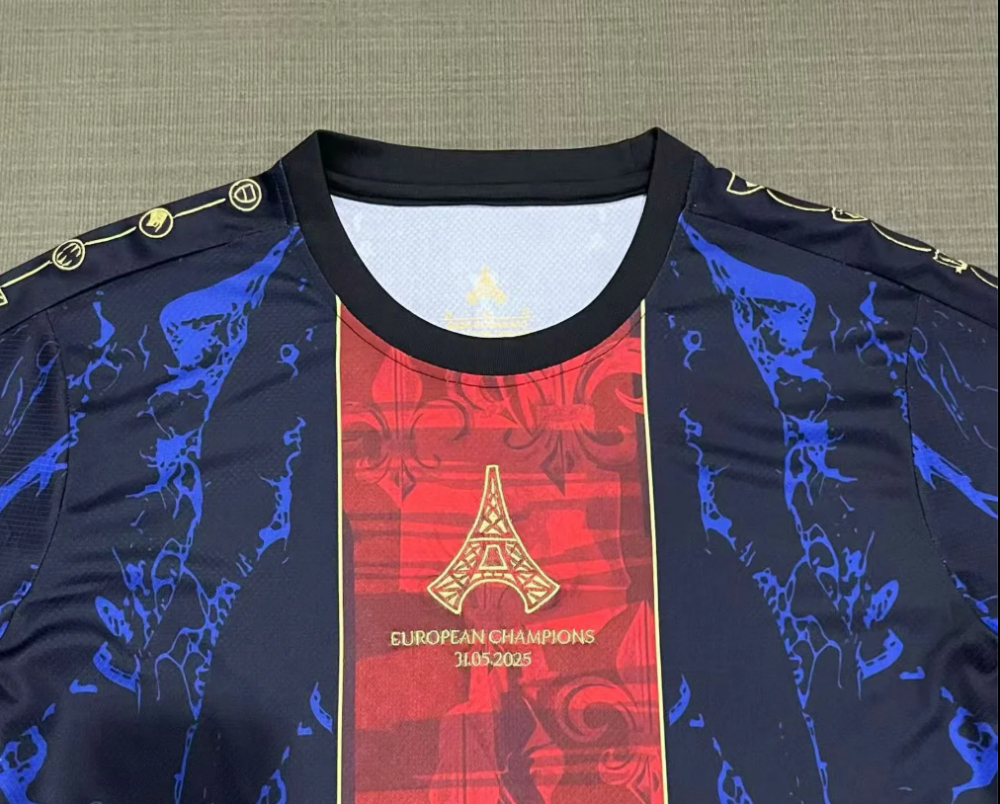 25/26 Paris Special Edition