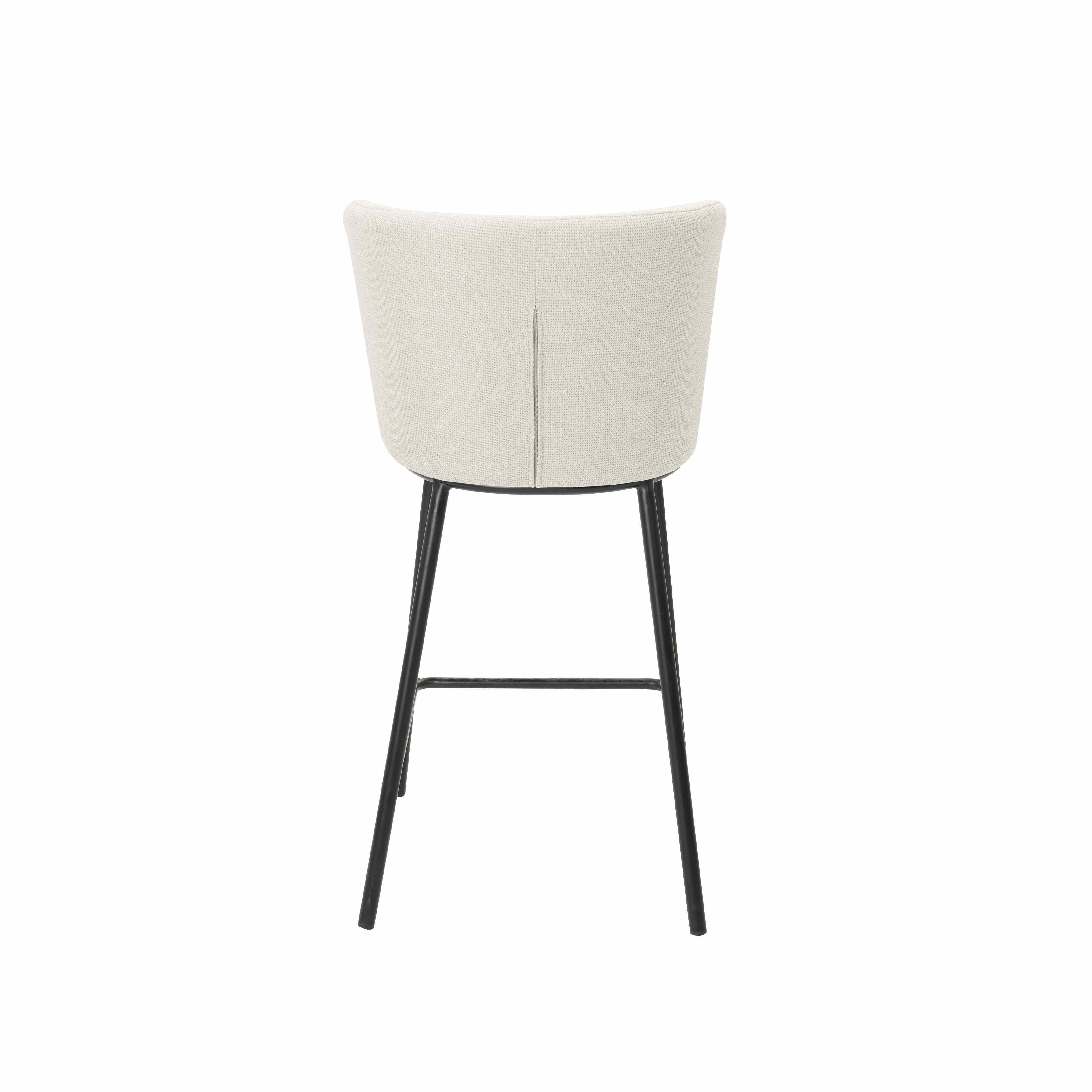 A casual, elegant and stable bar stool