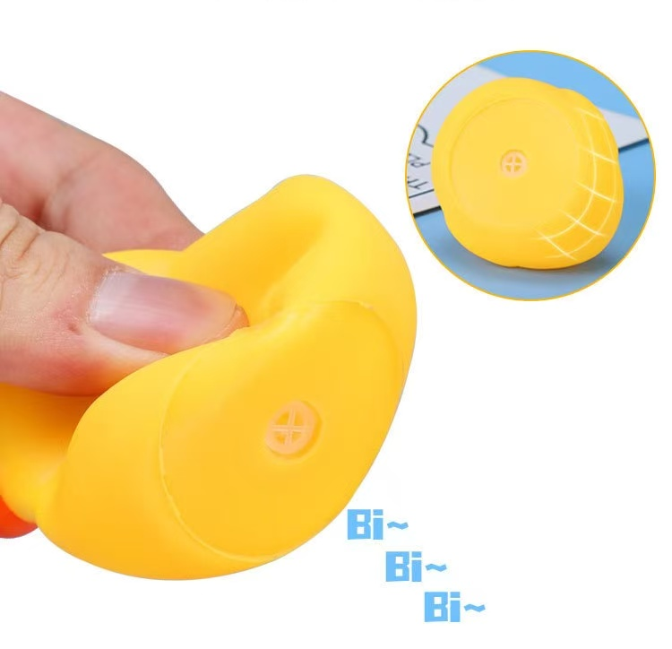 Silicone duck toys are mixed in multiple colors-china warehouse