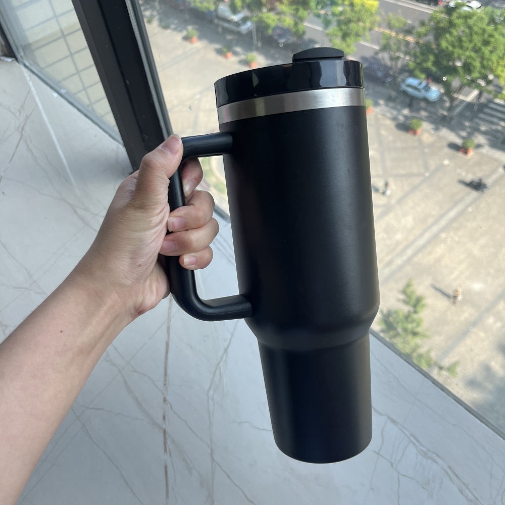 US Warehouse 40oz Generation 2 Tumbler 10 Pack Black