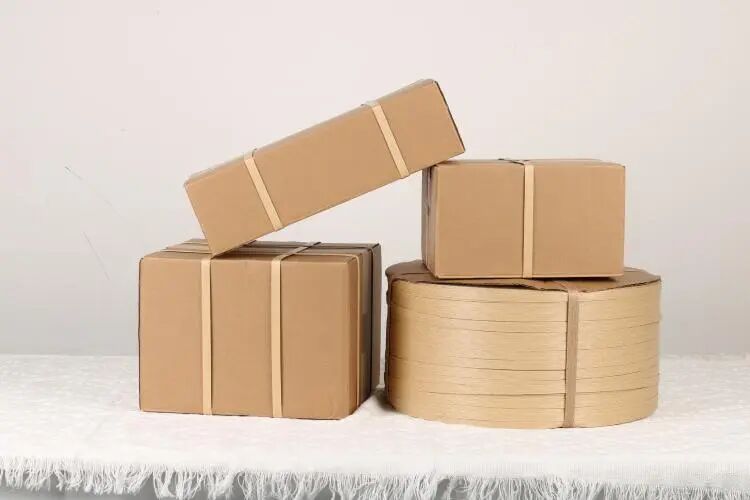 How to Secure Your Cargo with Paper Strapping: A Guide to Different Banding Patterns