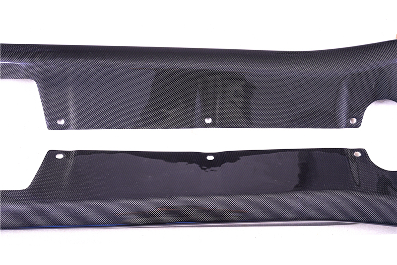 Ferrari 812 Superfast side skirt underboard weave view
