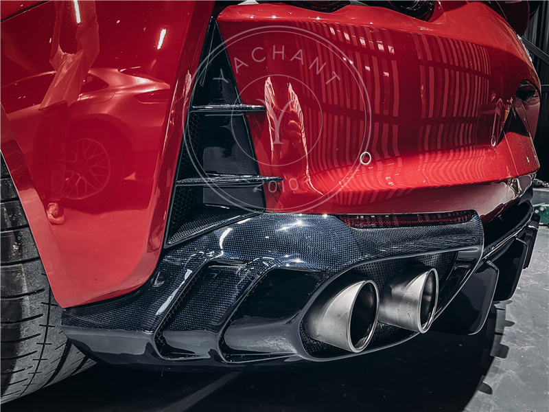 2017-2020 Ferrari 812 Superfast & GTS MSY Style Rear Bumper Side Vents