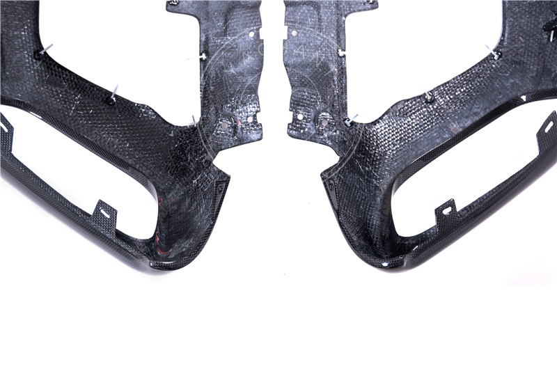 2017-2020 Ferrari 812 Superfast & GTS MSY Style Rear Bumper Side Vents