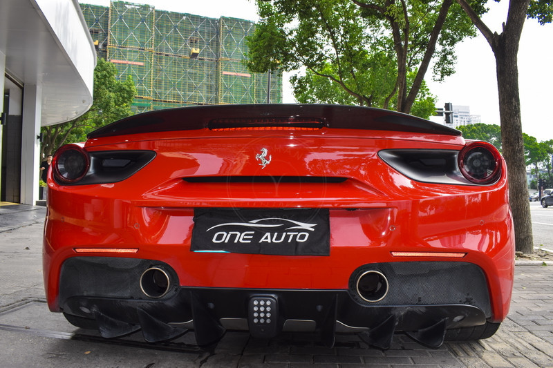 2015-2019 Ferrari F488 GTB VRS Style Aero Parts