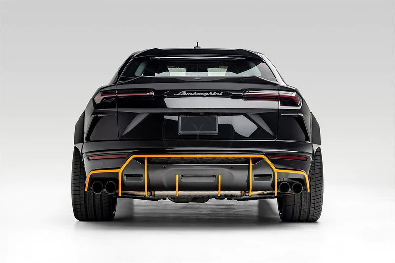 VRS RAMPANTE EDIZIONE Style Dry Carbon Body Kit For 2018-2022 Lamborghini URUS