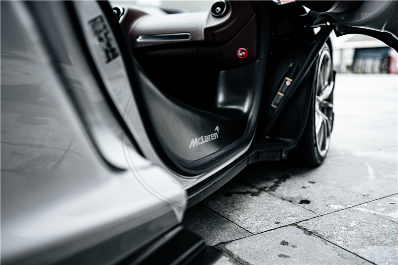2019-2022 McLaren GT MIW Design Style Door Sill Cover