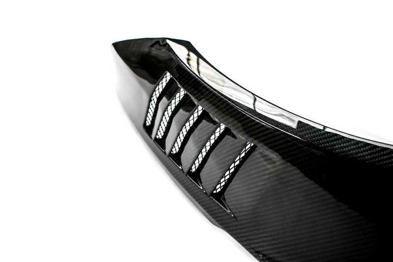 2014-2019 Lamborghini Huracan LP610-4 & LP580-2 Coupe Spyder YC Design Trunk Lid & Vented Fender