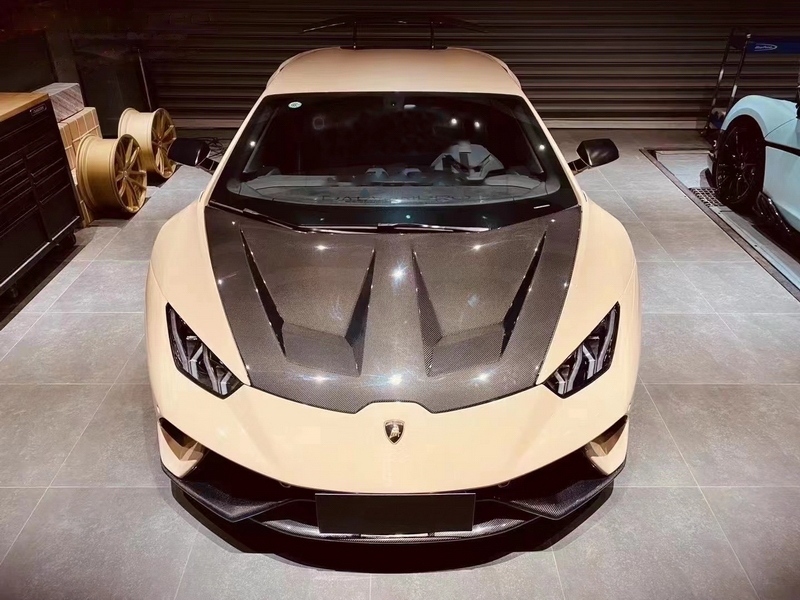 2014-2019 Lamborghini Huracan LP610-4 & LP580-2 Coupe Spyder YC Design Trunk Lid & Vented Fender