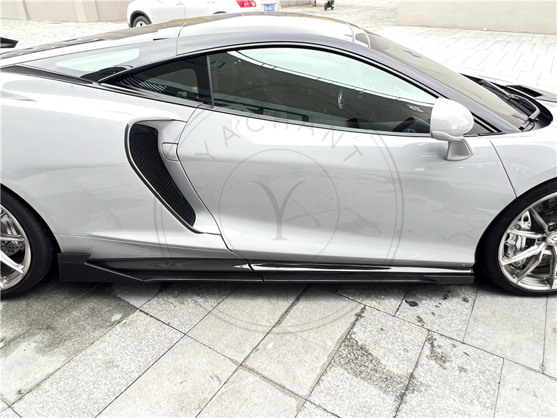 2019-2022 McLaren GT MIW Design Style Bodykit Front Lip Set 4PCS Side Skirts Rear Diffuser Rear Spats
