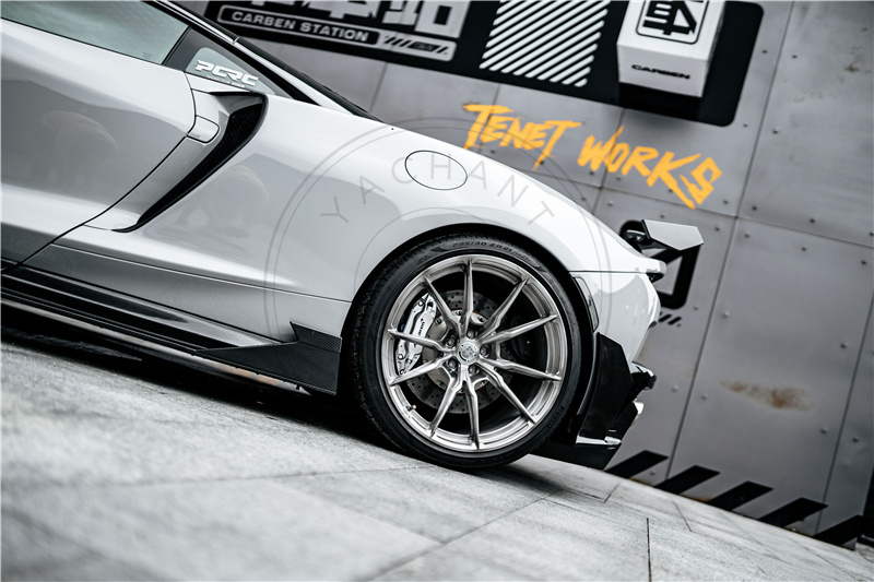 2019-2022 McLaren GT MIW Design Style Bodykit Front Lip Set 4PCS Side Skirts Rear Diffuser Rear Spats