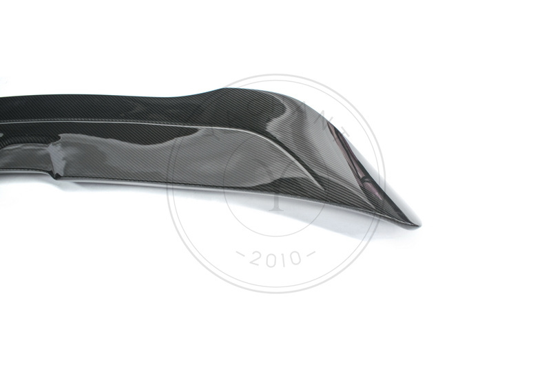 2017-2021 McLaren 720S Coupe & Spider Vorsteiner Silverstone Edition Style Rear Wing