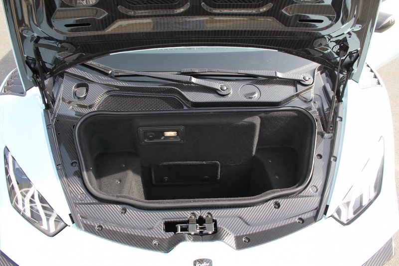 2014-2019 Lamborghini Huracan LP610-4 & LP580-2 Coupe Spyder Front Trunk Bay Panel Kit