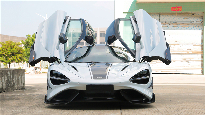 2017-2021 McLaren 720S Coupe & Spider 765LT-Conversion Kit