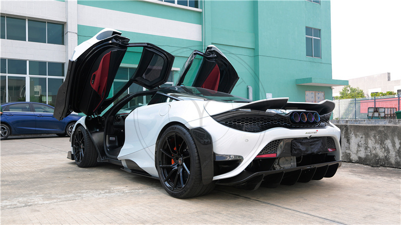2017-2021 McLaren 720S Coupe & Spider 765LT-Conversion Kit