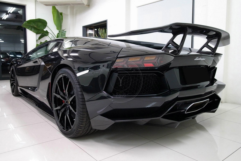 2011-2017 Lamborghini Aventador DM Molto Veloce Base Package Style Aero Kit