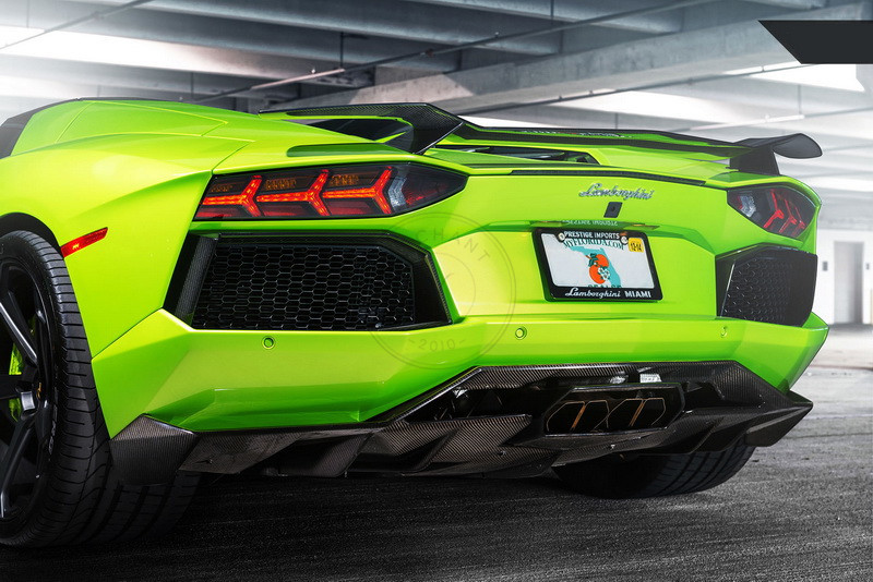 2011-2016 Lamborghini Aventador LP700-4 OEM Rear Diffuser