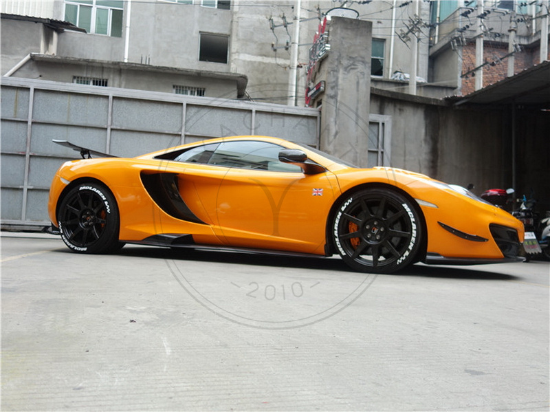 2011-2017 McLaren MP4 12C 650S 675LT Style Side Skirts (6PCS)
