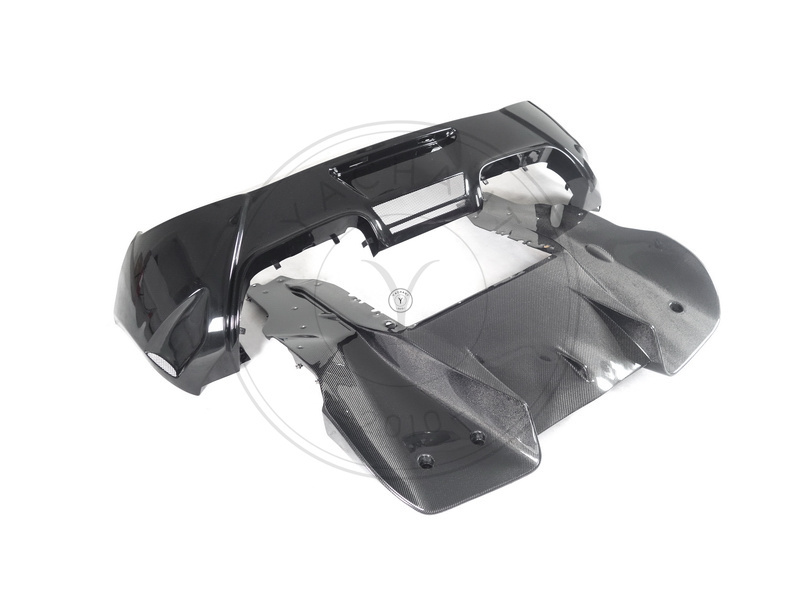 2011-2017 McLaren MP4 12C 650S VRS  V MC AERO Style Rear Bumper with Rear Diffuser