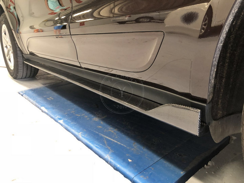 2014-2020 Porsche Type 95B Macan & S  ATSP Black Label Style Side Skirt Underboard