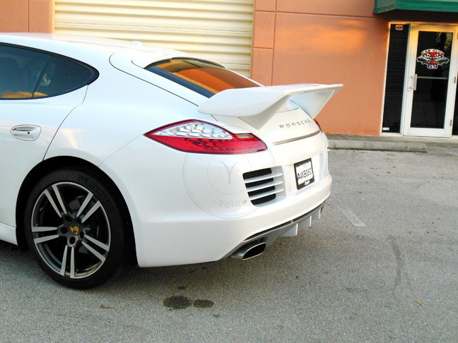 2010-2013 Porsche Panamera 970.1 HM Style Trunk Spoiler