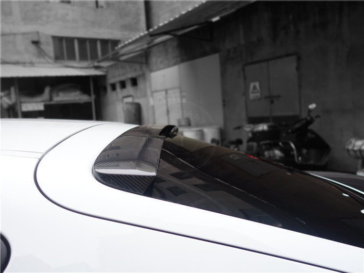 2014-2016 Porsche Panamera 970.2 OEM Style Rear Body Kit Rear Diffuser Roof Spoiler Rear Spoiler