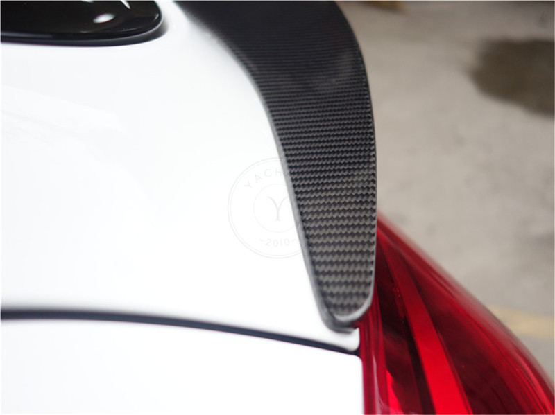 2014-2016 Porsche Panamera 970.2 OEM Style Rear Body Kit Rear Diffuser Roof Spoiler Rear Spoiler