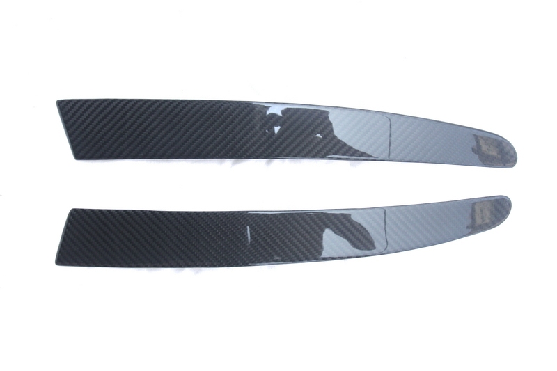 Dry Carbon Rear Tail Light Insert Cluster Replacement For 06-15 Aston Martin V8 Vantage&S V12 Vantage&S