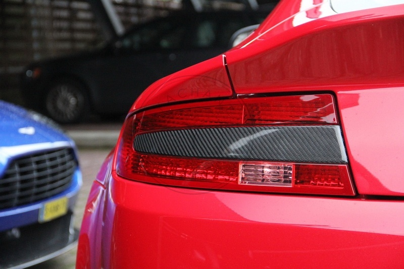 Dry Carbon Rear Tail Light Insert Cluster Replacement For 06-15 Aston Martin V8 Vantage&S V12 Vantage&S