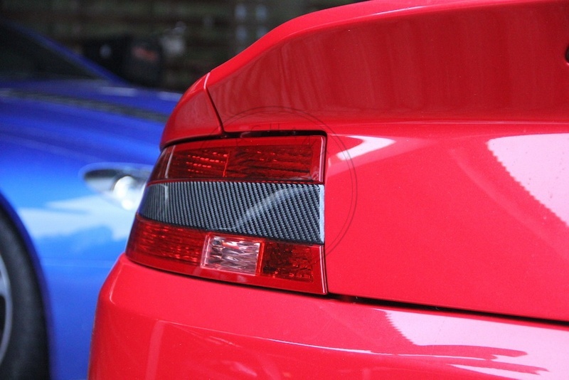 Dry Carbon Rear Tail Light Insert Cluster Replacement For 06-15 Aston Martin V8 Vantage&S V12 Vantage&S