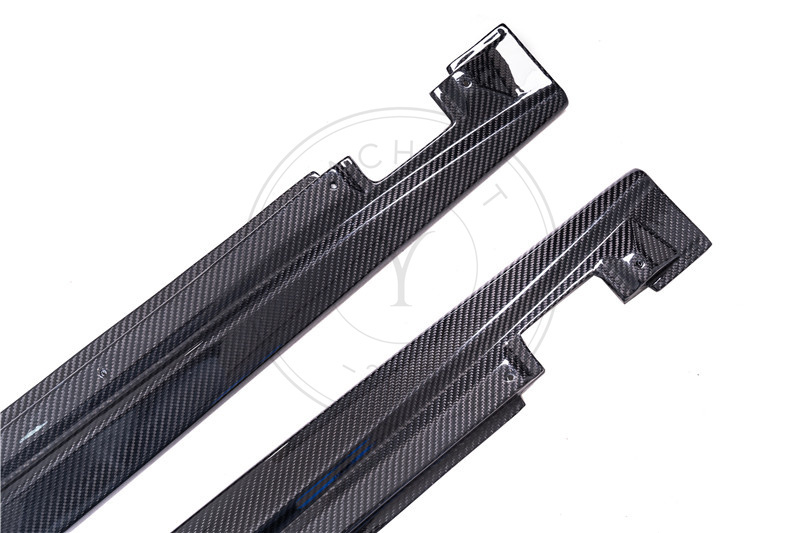 Number 1 Edition Style Dry Carbon Fiber Body Kit for 2019-2020 Bentley Continental GT