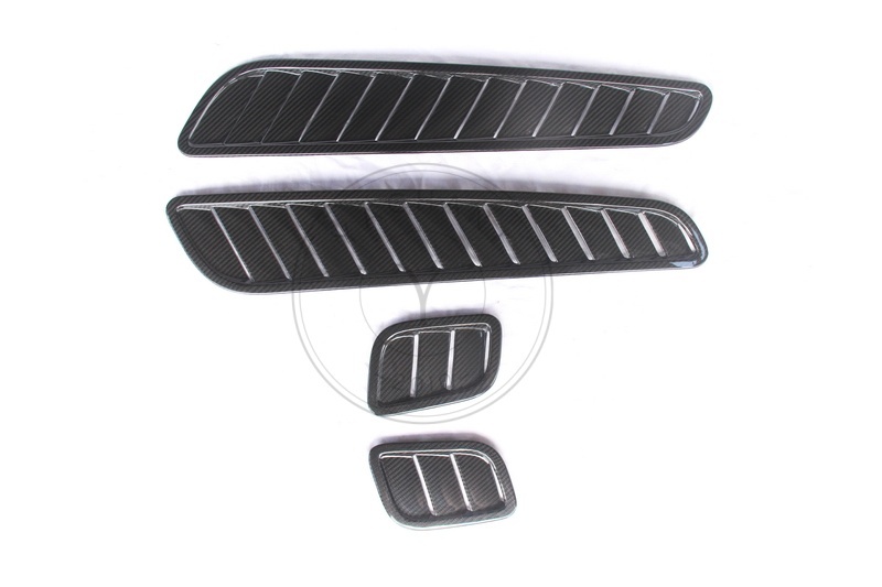 OEM Style Dry Carbon Hood Vents For 2006-2015 Aston Martin V12 Vantage