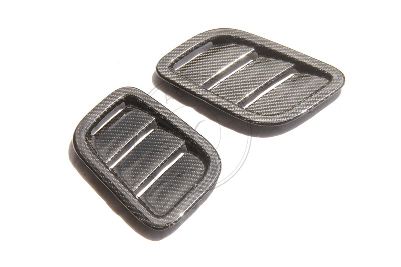 OEM Style Dry Carbon Hood Vents For 2006-2015 Aston Martin V12 Vantage