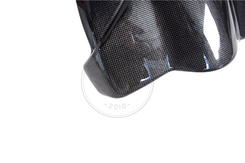 Dry Carbon Instrument Cluster Meter Hood Cover For 15-19 Ferrari F488 GTB & Spider